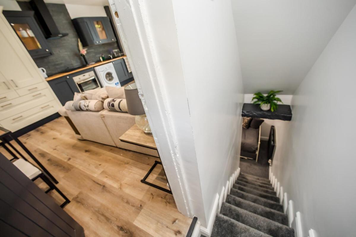 The Cosey Tucked-Away Cottage 2 Or 3 Bedroom Options Huddersfield Exteriör bild