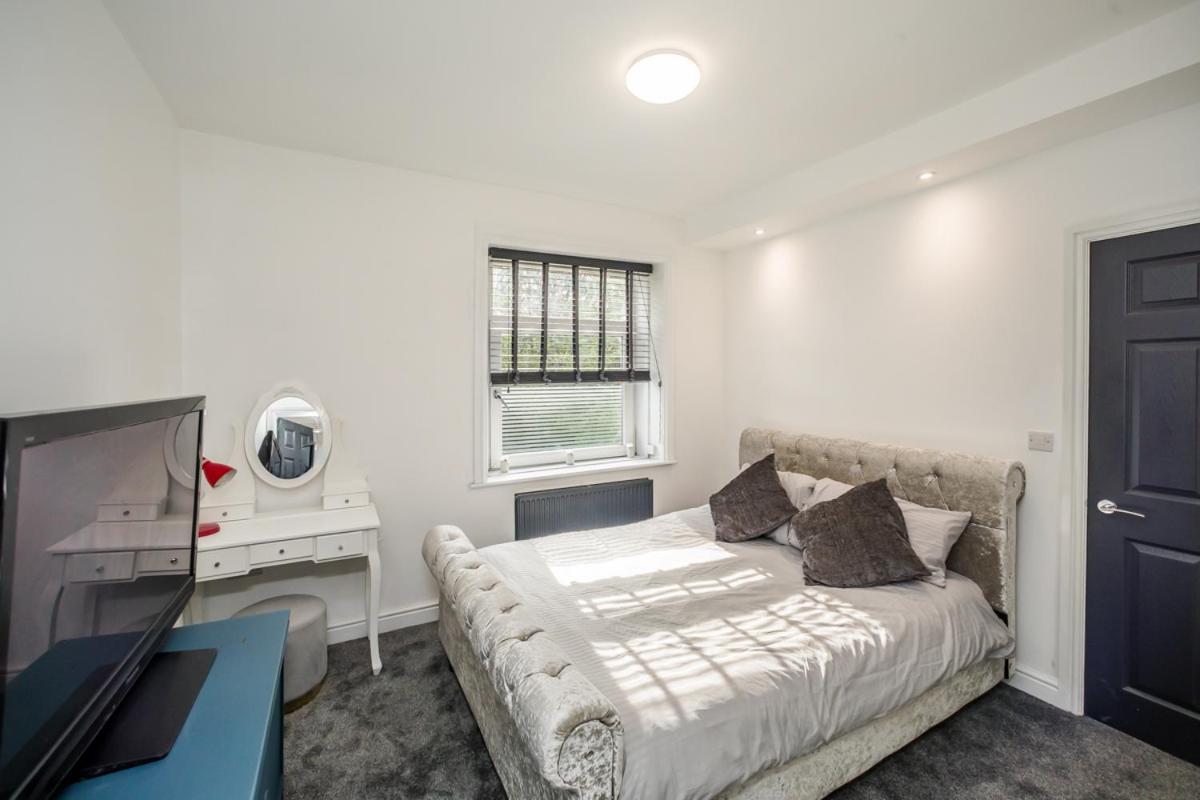 The Cosey Tucked-Away Cottage 2 Or 3 Bedroom Options Huddersfield Rum bild