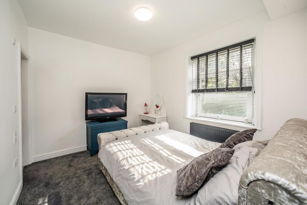 The Cosey Tucked-Away Cottage 2 Or 3 Bedroom Options Huddersfield Rum bild